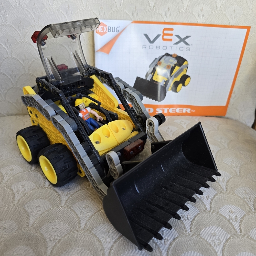 Hexbug Vex Robotics Skid Steer Buildable Construction Mover STEM Building Toy